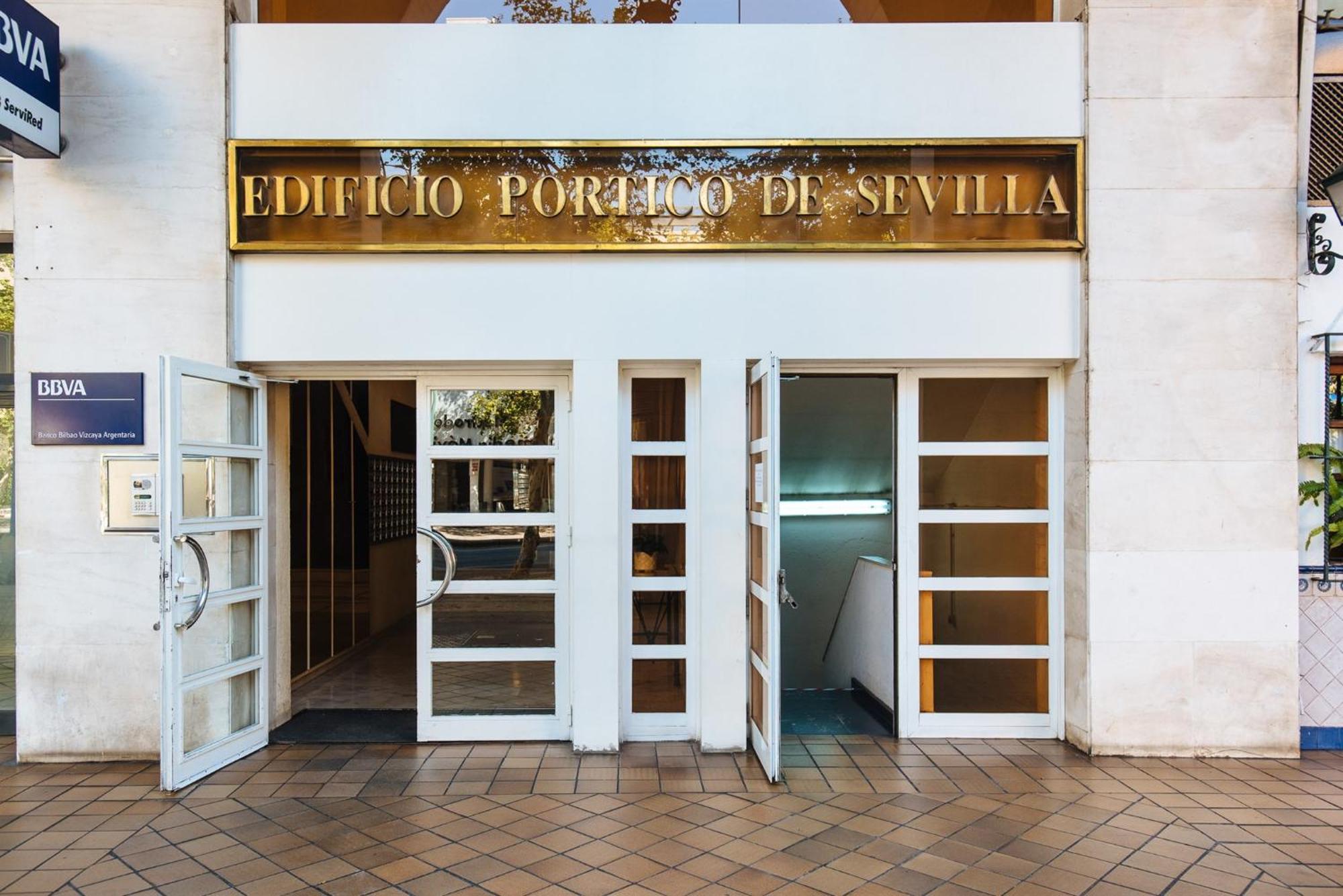 Magno Apartments Santa Justa Seville Exterior photo